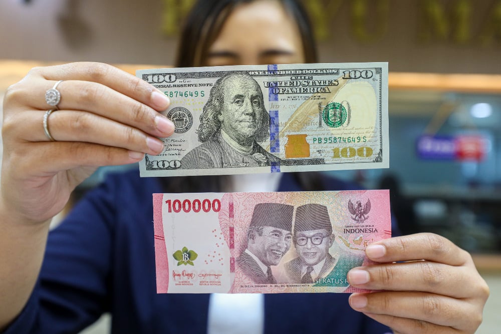 Rupiah Mengakhiri Perdagangan Melemah ke Level Rp16.454 per Dolar AS