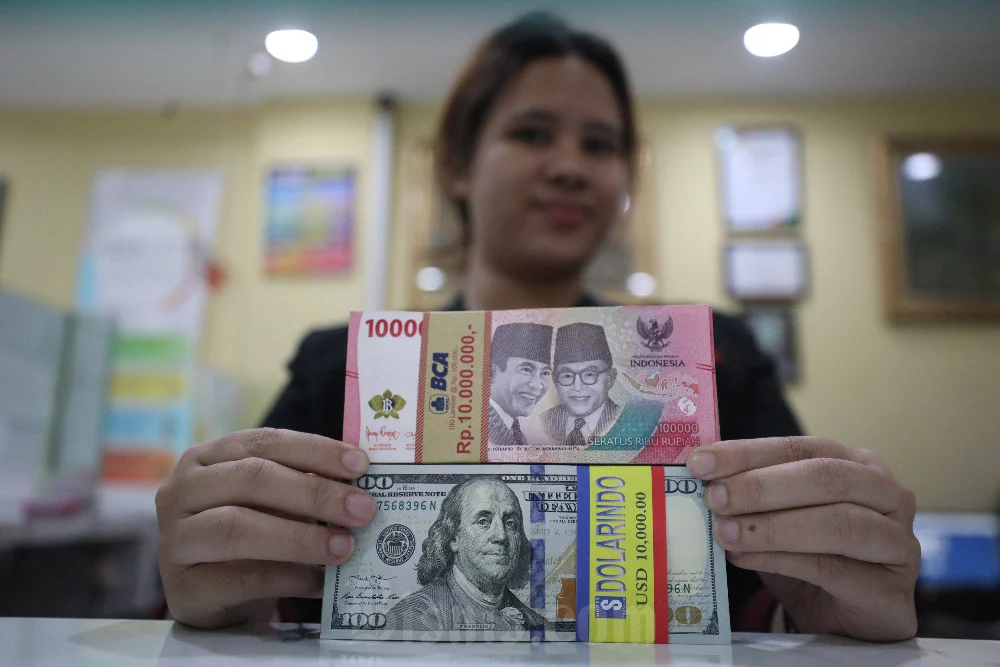 Prediksi Kurs Rupiah terhadap Dolar AS untuk Pekan Depan, Mulai Senin (28/4)