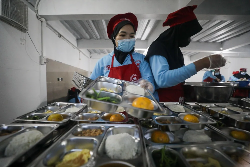 Anggaran Program Makan Bergizi Gratis Membengkak, BGN Perlukan Rp116 Triliun!