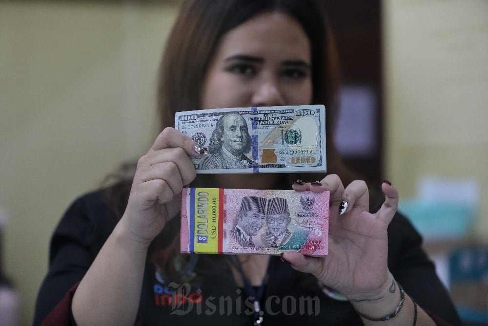 Proyeksi Kurs Rupiah terhadap Dolar AS untuk Pekan Depan, Senin (12/5)